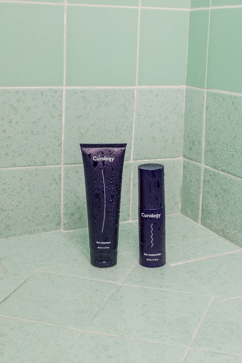 Electric Sonic Face Cleansing Brush — Deep Pore Cleanser